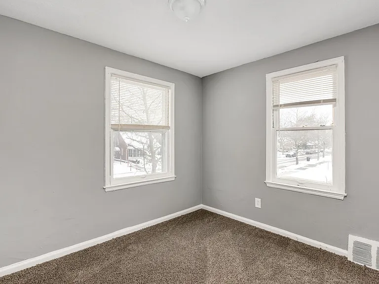 10434 Merlin St — Photo 8