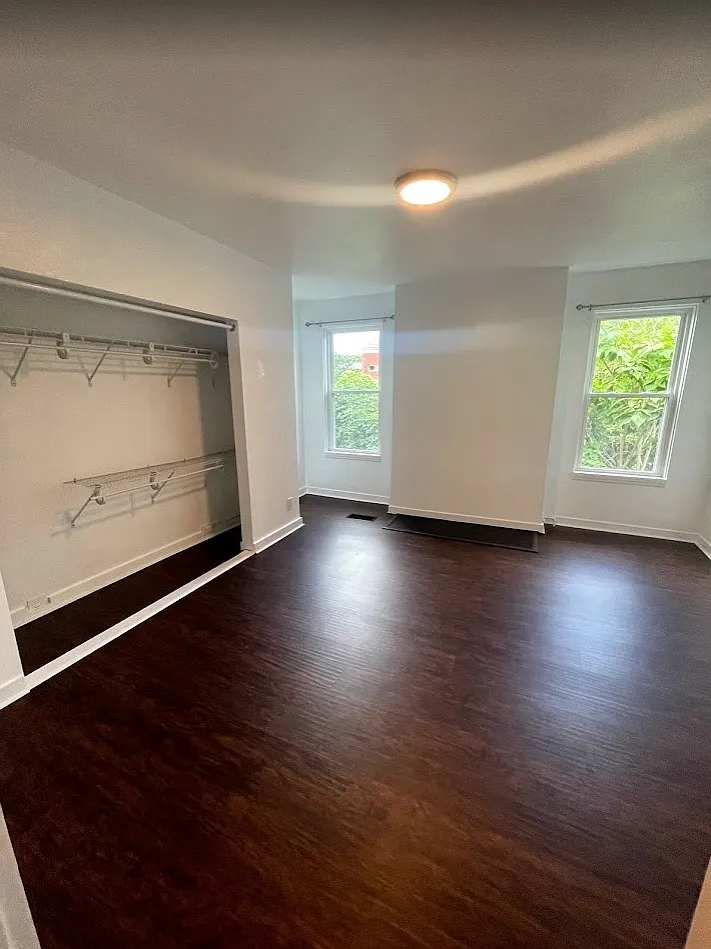 221 Orchard Place - 1 — Photo 2