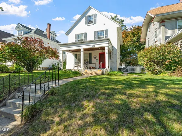 1055 Ardsley Road, Schenectady, NY 12308