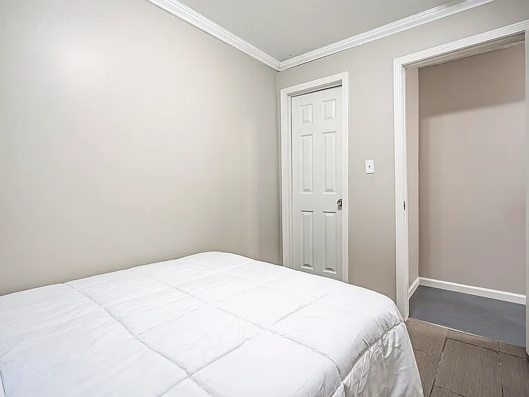 Leland Pl SW — Photo 2