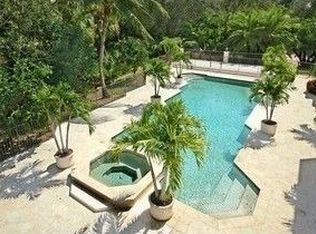 6950 Verde Way, Naples, FL 34108