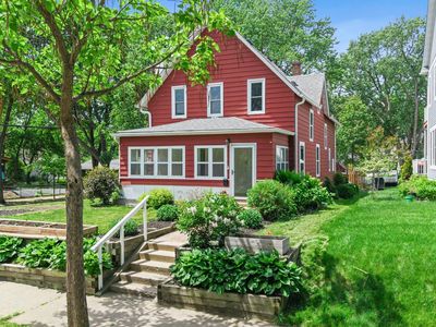 2401 Upton Ave N, Minneapolis, MN, 55411