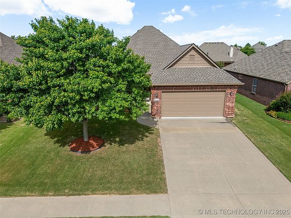 2nd image of 4710 S 180th East Ave