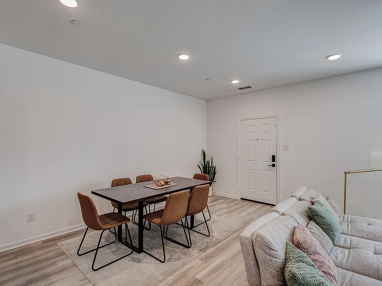 3720 Star Mesa St #13 — Photo 18