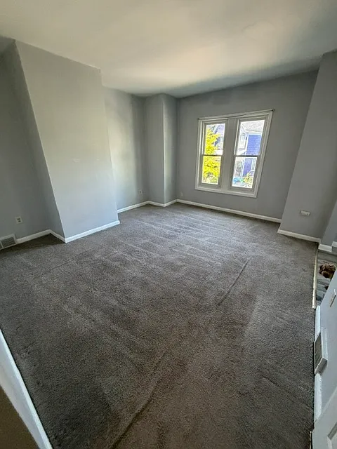 1 bed, 900 sqft, $1,000 — Photo 1