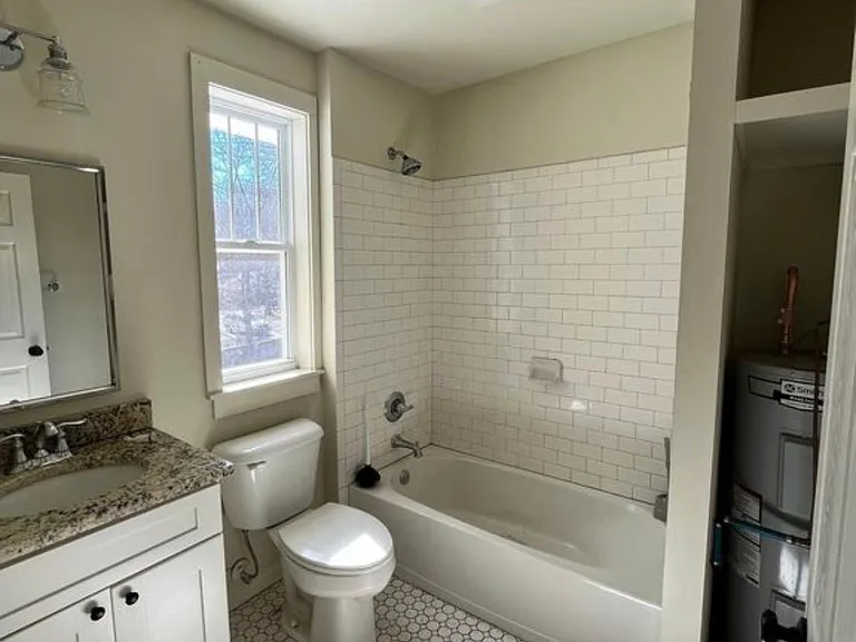 1403 Scott St #B — Photo 8