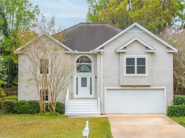 121 Brookfield Trce, St Simons Island, GA 31522