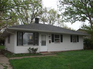 8203 Schoen Dr, Indianapolis, IN 46226