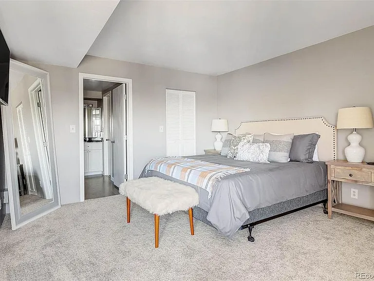 1777 Larimer St #701 — Photo 7