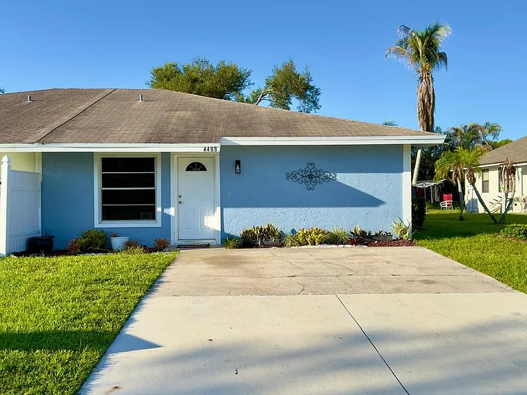 4488 SE Salvatori Rd — Photo 36