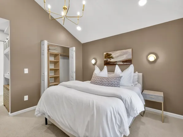 4001 Dumbarton Dr, Nashville, TN 37207