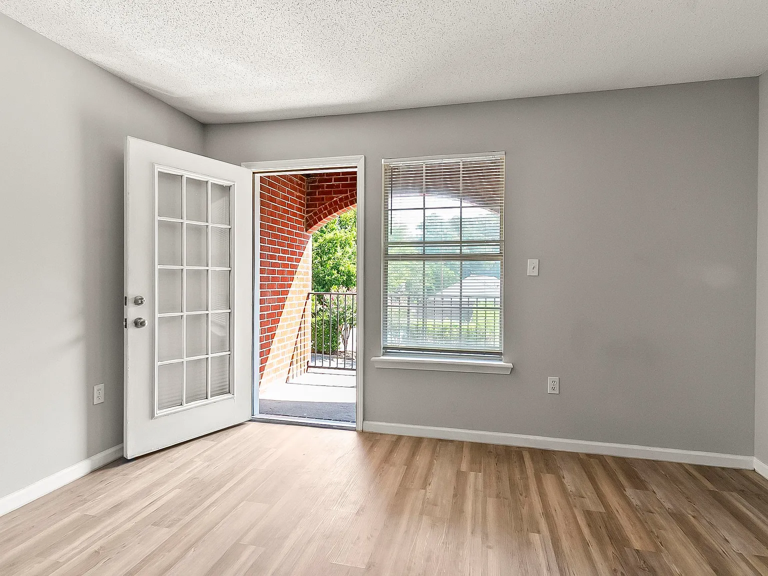 2 bed, 2.0 bath, $1,200 — Photo 3