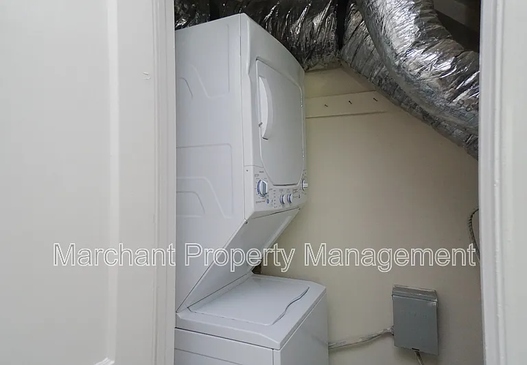 605 University Rdg #1E — Photo 15
