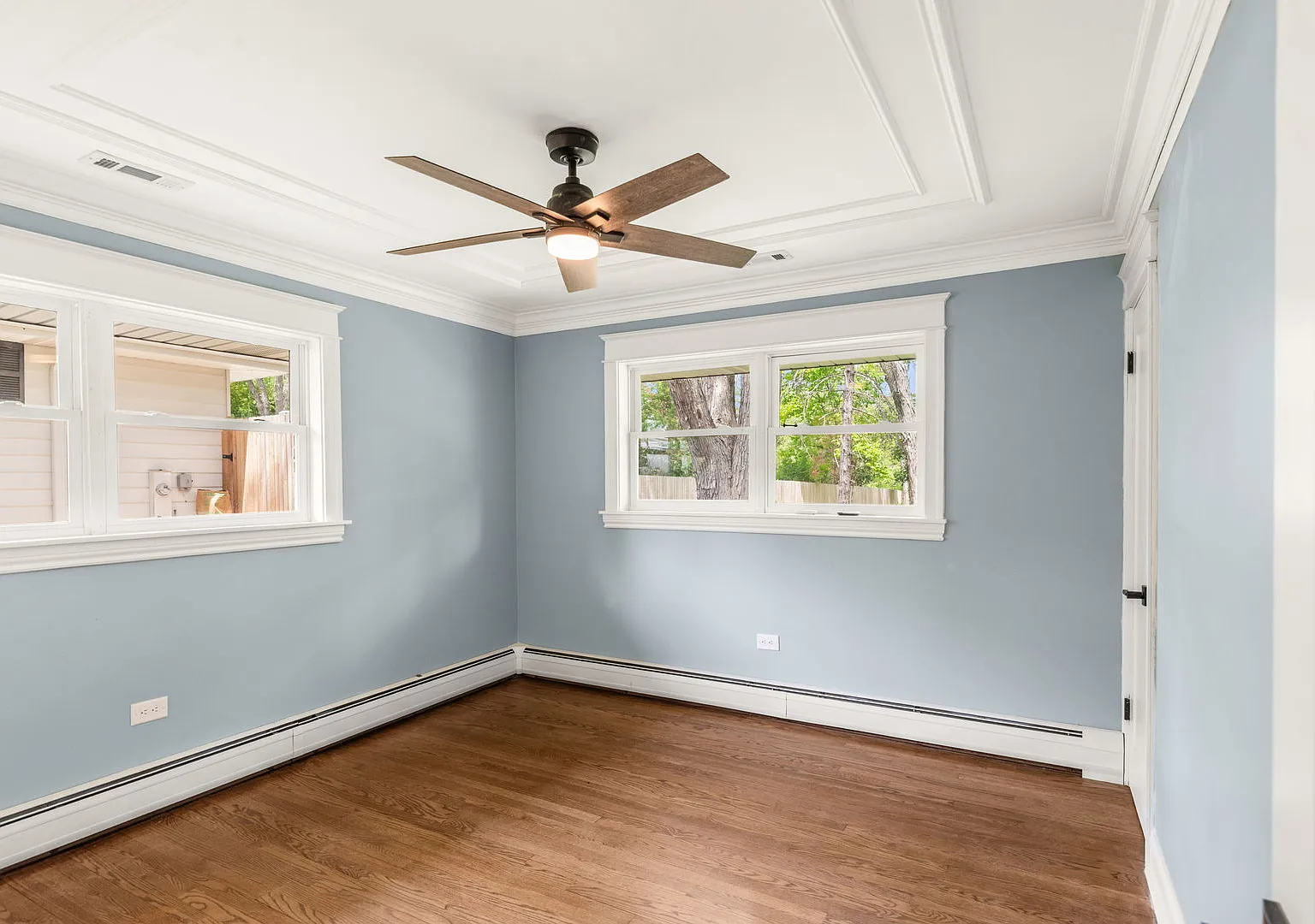 3 bed, 2.5 bath, 2595 sqft, $3,500 — Photo 1
