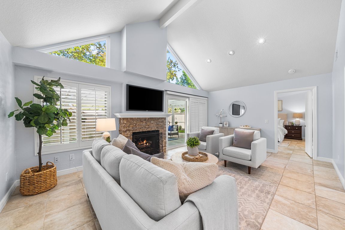 next background image