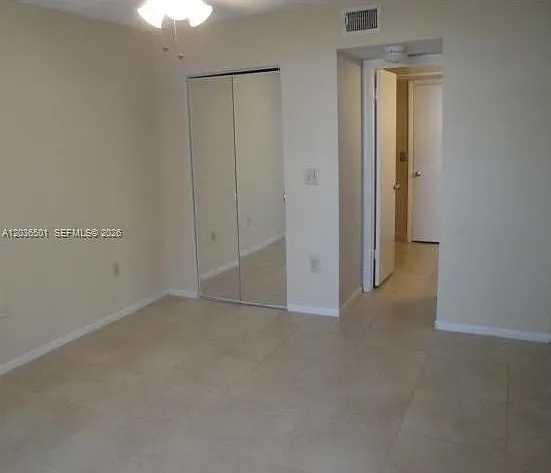 2831 N Oakland Forest Dr #208 — Photo 5