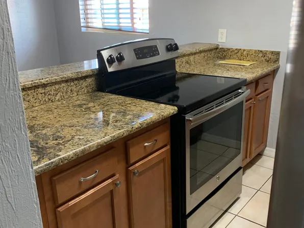 411 N Halifax Ave, Daytona Beach, FL 32118