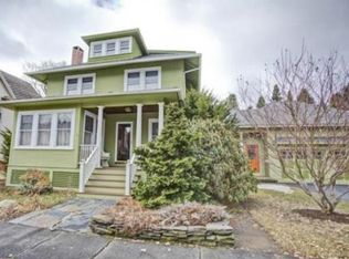 17 Madison Ave, Northampton, MA 01060