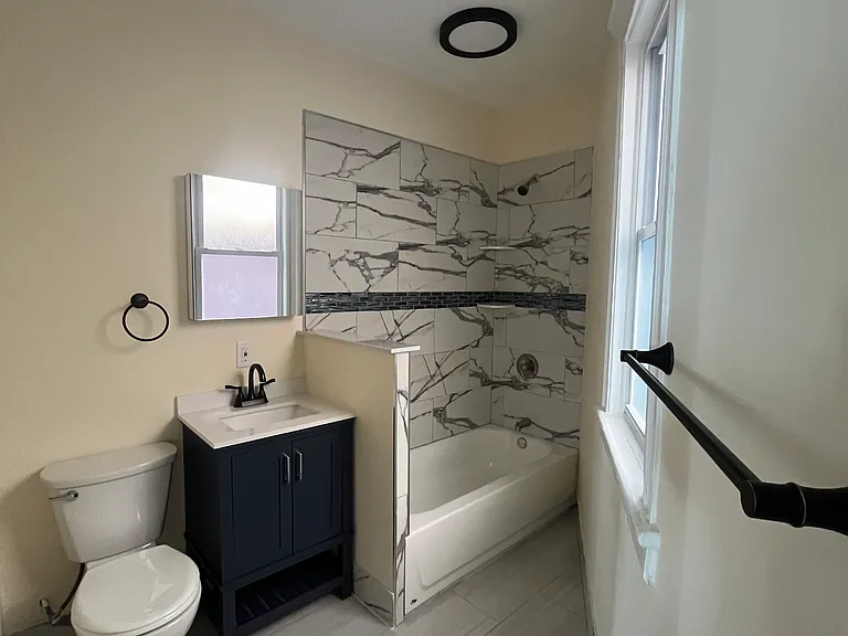 344 Bloomfield Ave #2 — Photo 6