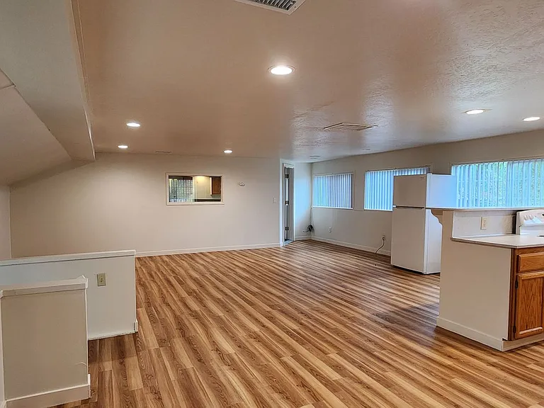 7020 SW Country Club Dr — Photo 24