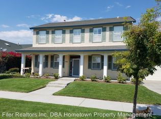 1446 Strawberry Ave, Arroyo Grande, CA 93420