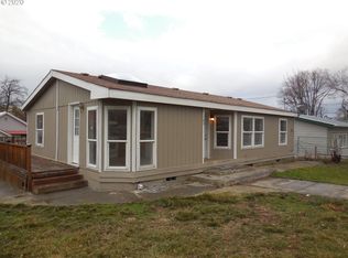 105 N Broad St, Weston, OR 97886