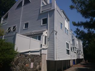 111 Centre St #B, Brookline, MA 02446