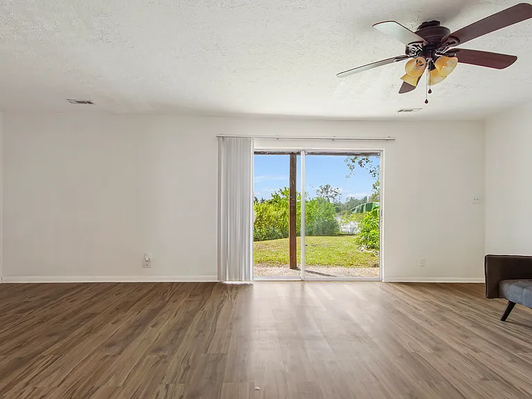 1824 Mallard Dr #A — Photo 14