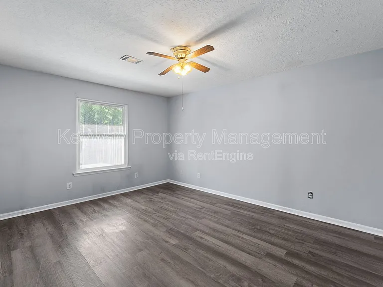 410 Tracewood Pl — Photo 8