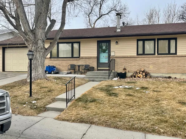 1400 Glenaire Dr, Casper, WY 82609