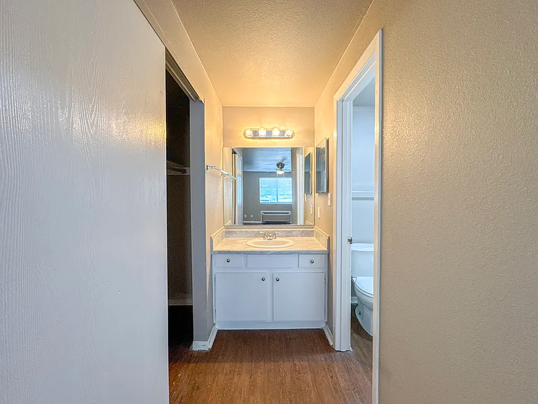 Autumn Chase Apartments — Photo 17