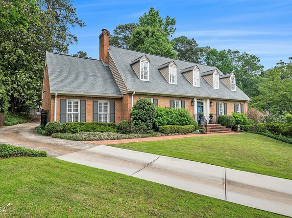 1612 Rainier Falls Dr NE, Atlanta, GA 30329