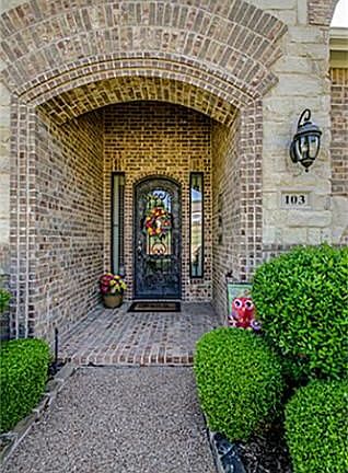 4th image of 103 Vermilion Ct