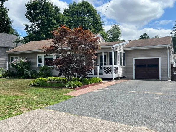678 Main St, Millis, MA 02054