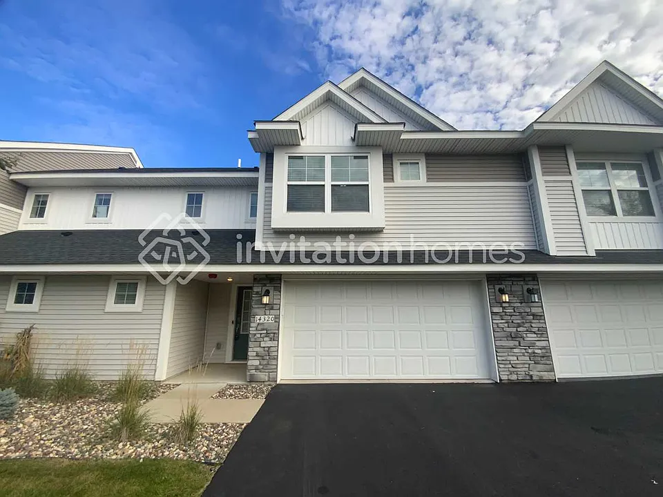 14320 Arctic Cir