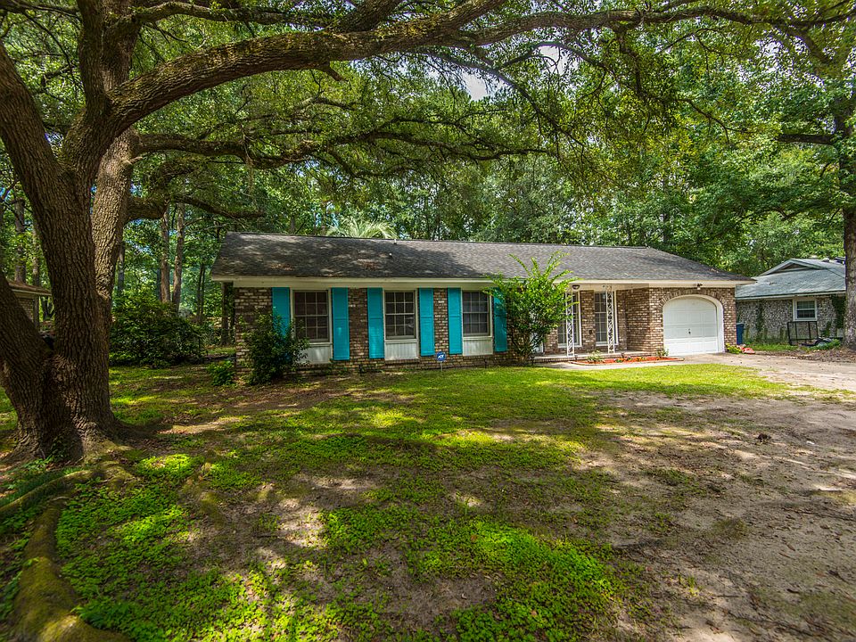 1st image of 106 Chalmers Ln