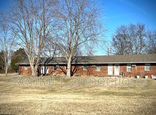 12066 Prosperity Rd APT 3, Marion, IL 62959