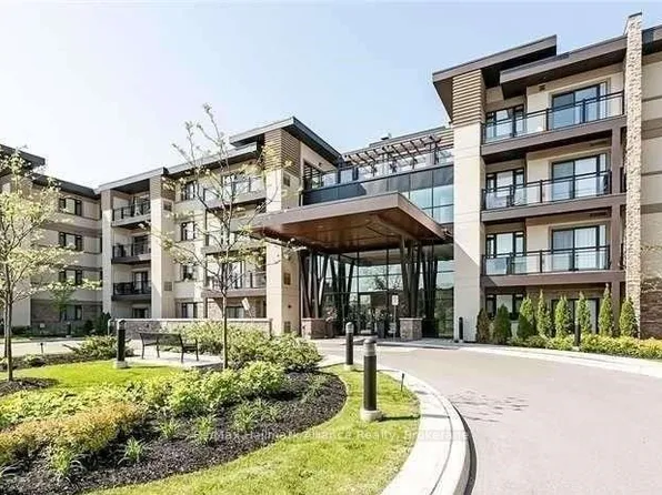 128 Garden Dr #115, Oakville, ON L6K 0H7