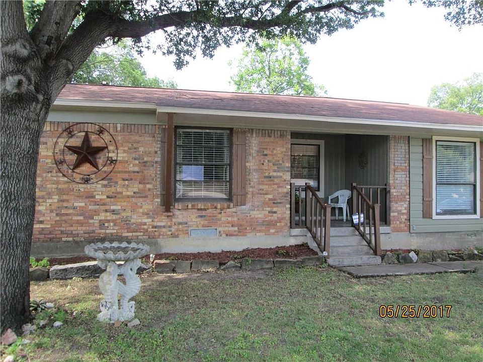 1st image of 2636 Oates Dr