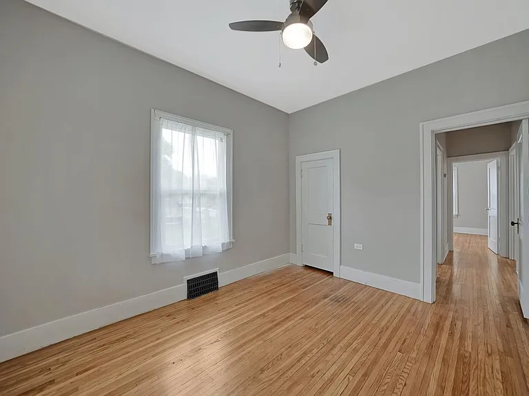 3260 Hitchcock St — Photo 17