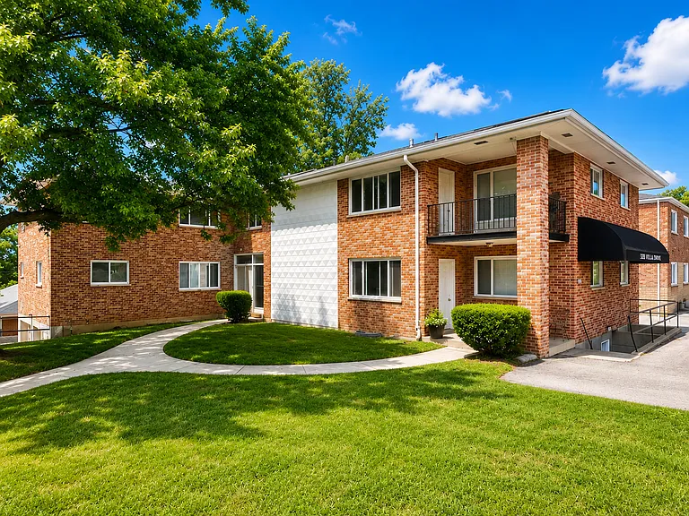3601 Hallmark Ln #D — Photo 11