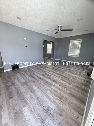 35 S Barat Ave Photo 1 35 S Barat Ave Photo 1