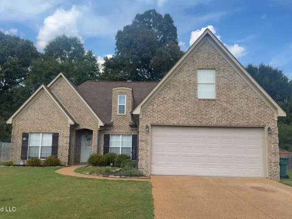 903 Falcon St, Senatobia, MS 38668