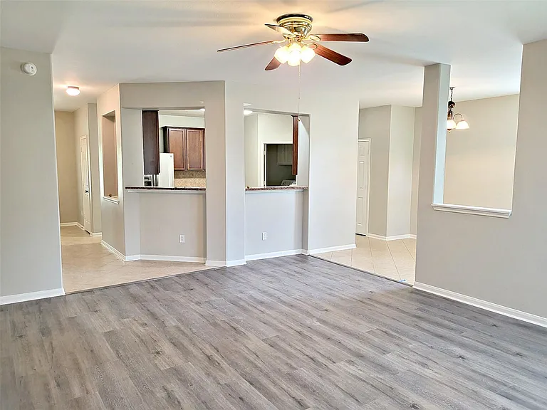 15106 Petties Way — Photo 12