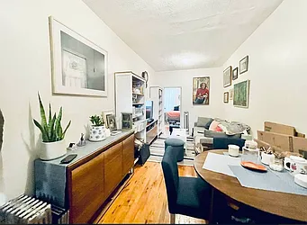 Rented by Aracely Cometti Fan