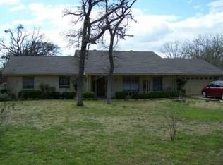 3281 Hartlee Field Rd, Denton, TX 76208