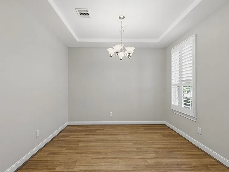 24230 Prairie Glen Ln — Photo 10