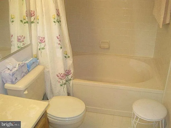 9629 Hadleigh Ct — Photo 12