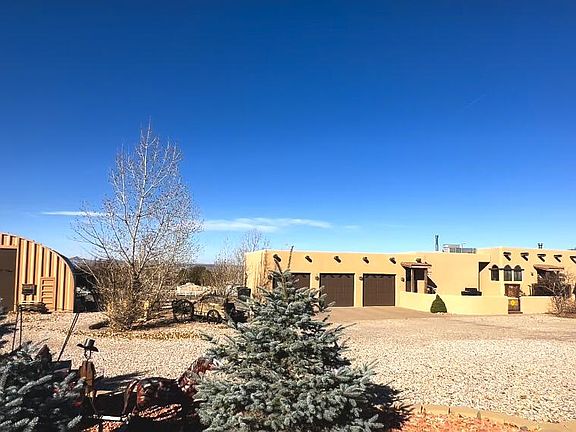 4th image of 4865 N Horseshoe Dr