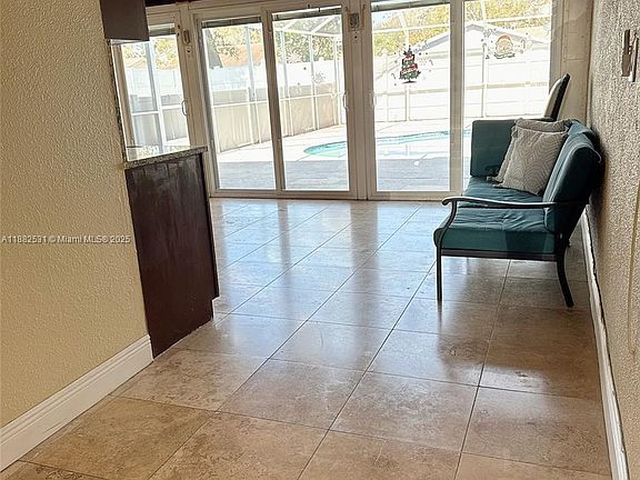 5th image of 7007 Lambright Ct